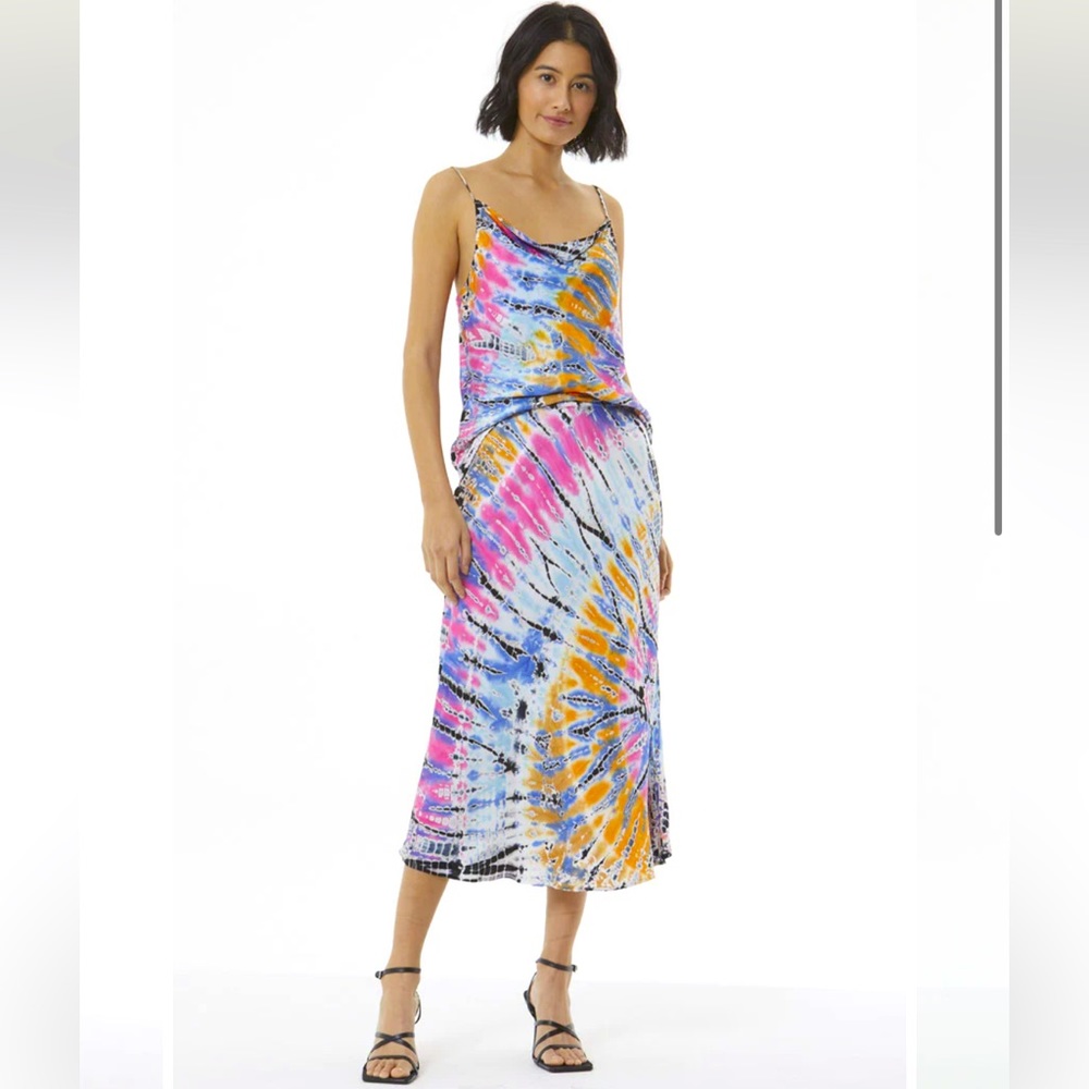 Brand New, Never been Worn YFB Felicity Midi Skirt in Fireball Tropic Tie Dye